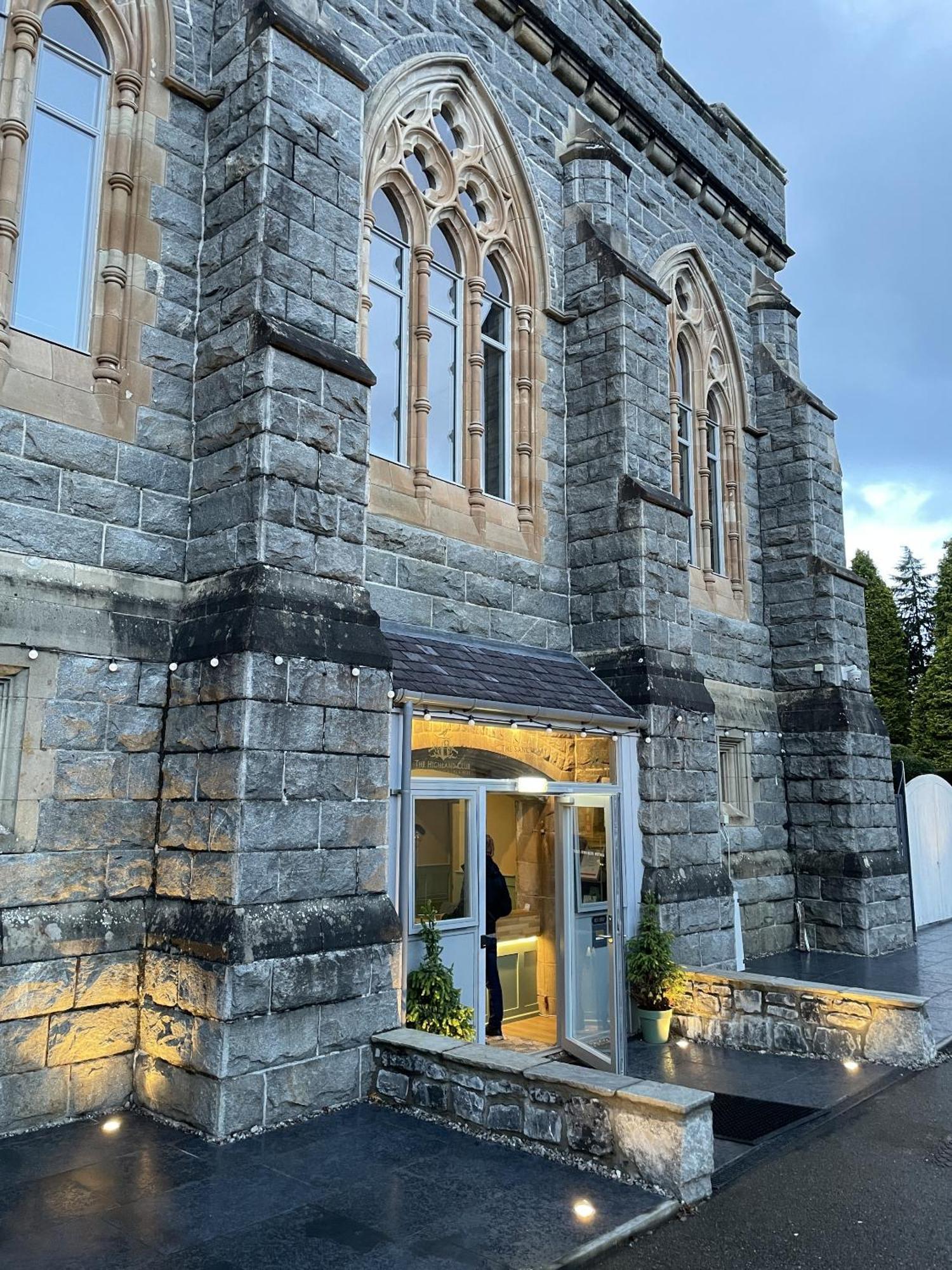 The Classrooms At Loch Ness Abbey: Lakeside Heritage 4* Fort Augustus