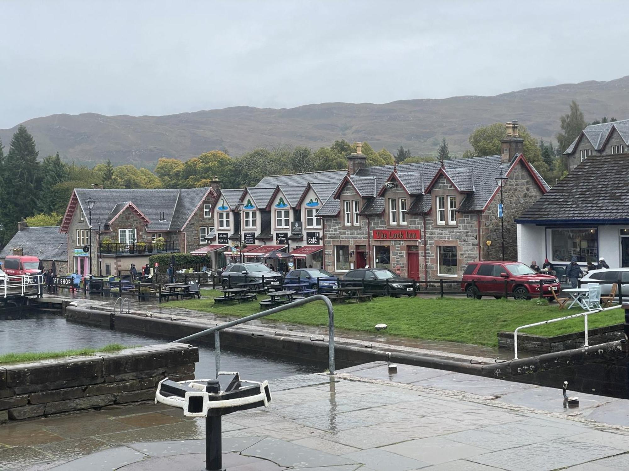 Гостевой дом The Classrooms, Loch Ness Abbey - 142m2 Lifestyle & Heritage - Pool & - The Highland Club - On Shores