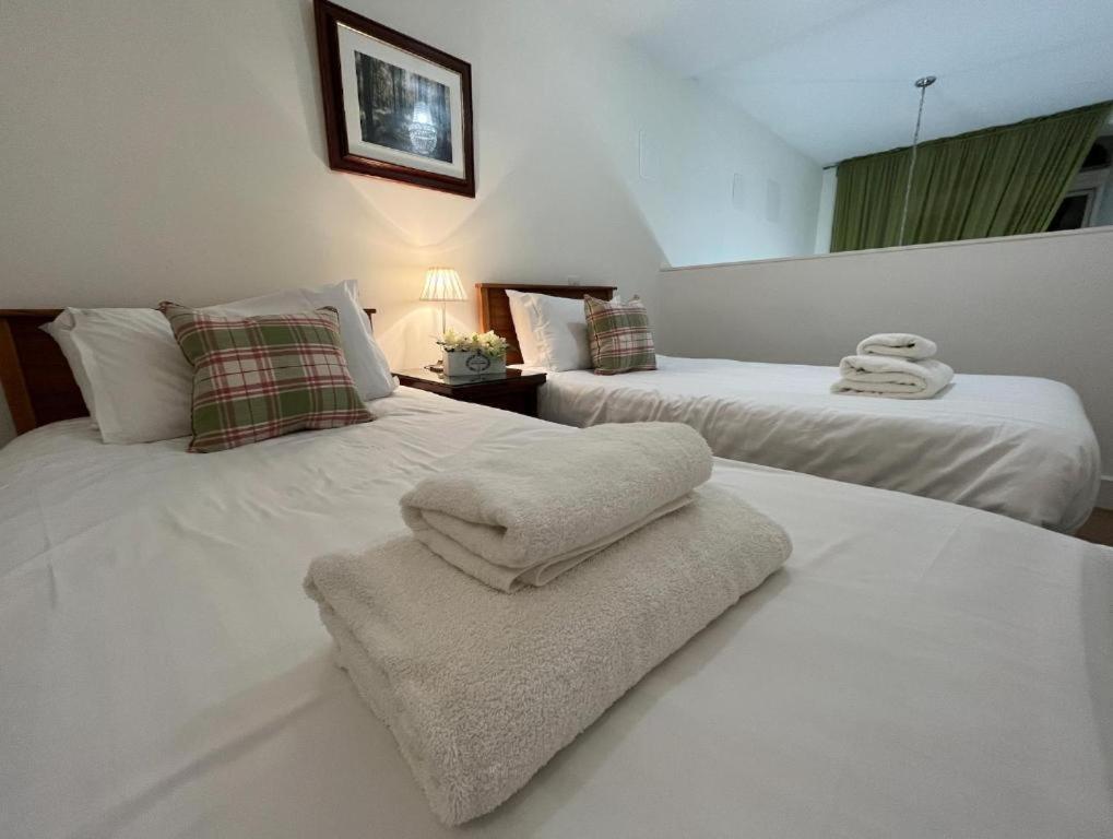 The Classrooms, Loch Ness Abbey - 142m2 Lifestyle & Heritage - Pool & - The Highland Club - On Shores Fort Augustus