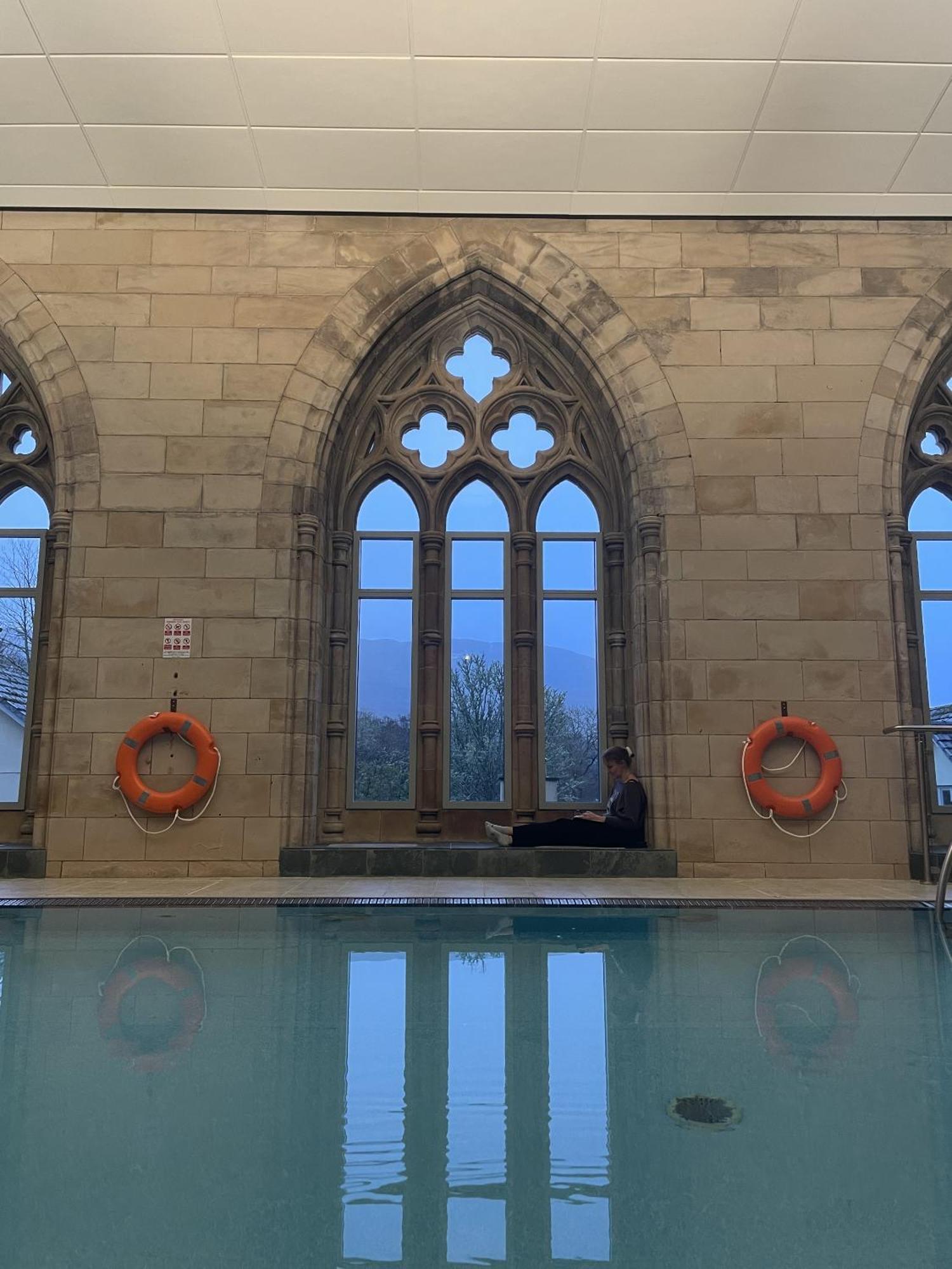The Classrooms, Loch Ness Abbey - 142m2 Lifestyle & Heritage - Pool & - The Highland Club - On Shores Affittacamere 4*